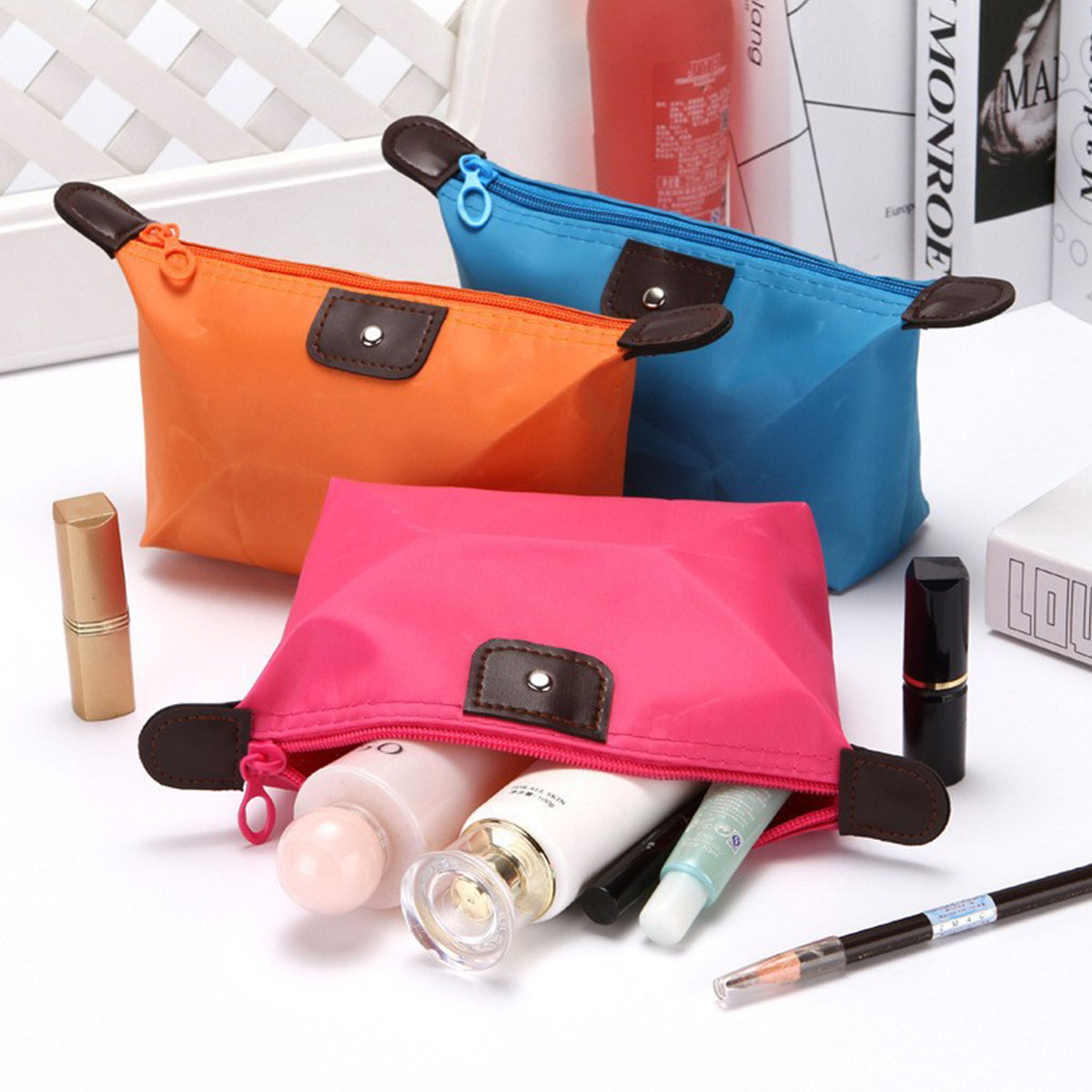 Cosmetic Bags - Tas Penyimpanan Kosmetik Perjalanan Wanita Lipat